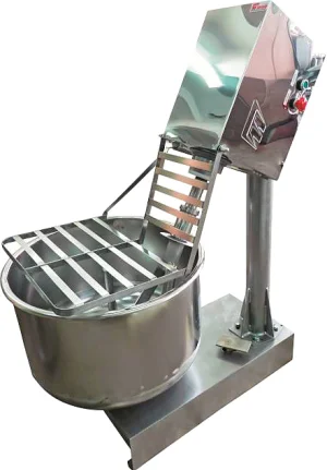 Машина тестомесильная МТМ-110 (дрожжевое тесто) 1 дежа нерж. (1000х650х1320мм, производительность 120кг/ч, 380В, 1,1кВт, масса 115кг)