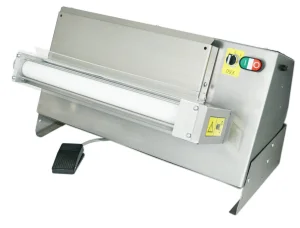 Машина тестораскаточная ТРМ-500